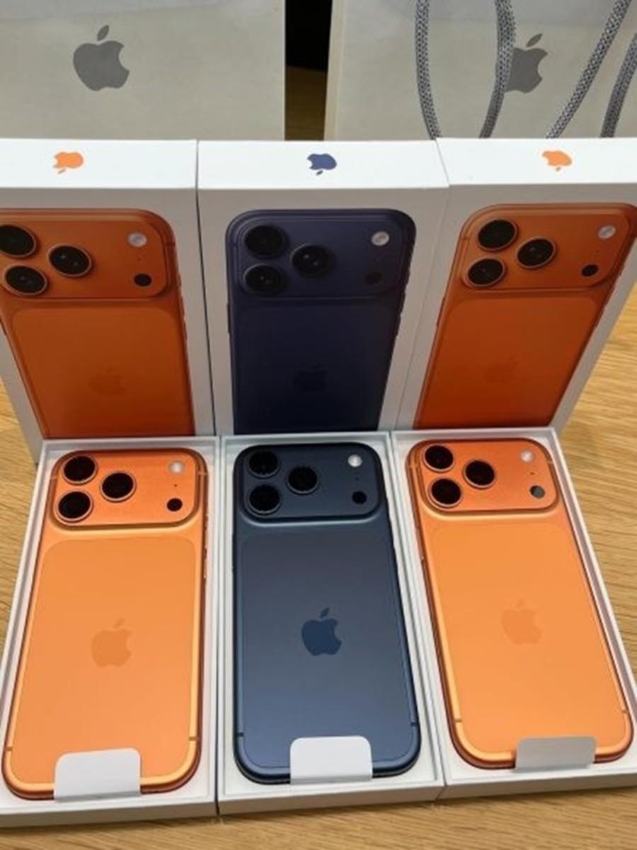 Apple iPhone 17 Pro Max, iPhone 17 Pro, iPhone 17 (1/6)